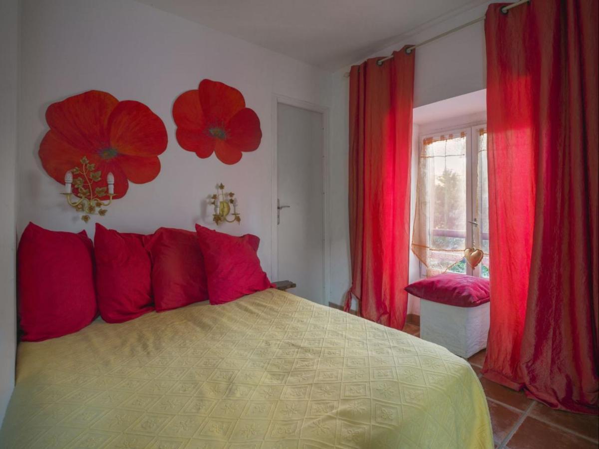 Petit Chateau Laborde Bilik gambar